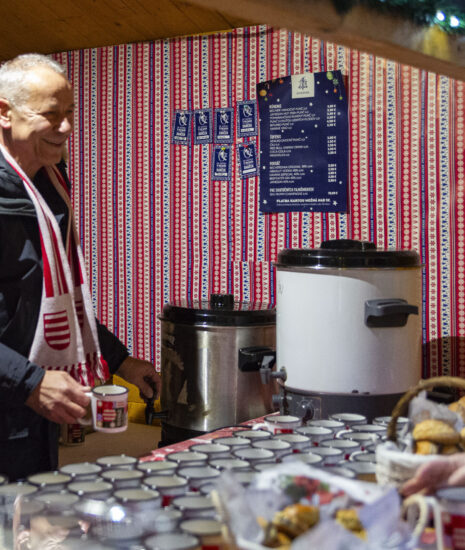 Výťažok z Primátorského punču a vianočných trhov mesto venuje bystrickej pobočke Únie nevidiacich a slabozrakých Slovenska_693817116683c.jpeg