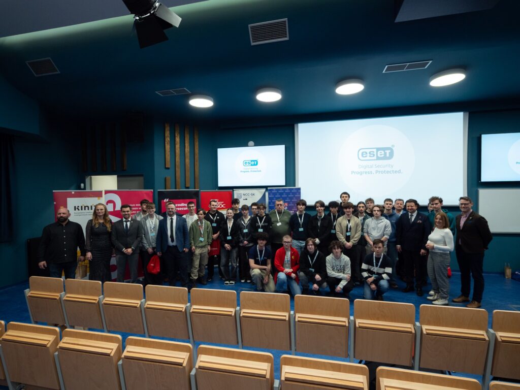 Hackfest 2026 v Banskej Bystrici trénoval obranu proti digitálnym hrozbám