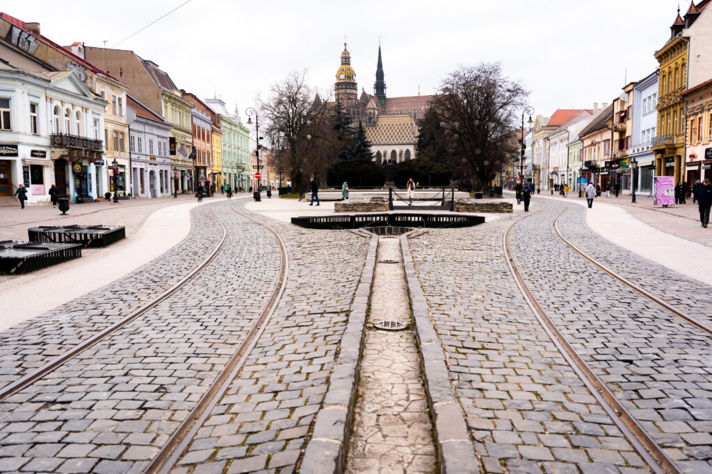 Po 30 rokoch sa čiastočne odhalí Dolná brána, mesto začína s jej rekonštrukciou