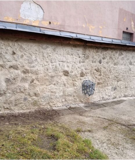 Mesto získalo dotáciu na opravu časti hradobných múrov v Parku A. Sládkoviča_69bc00c04f9a3.jpeg