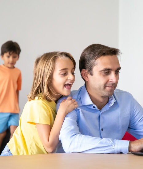 Prihlášky na základné školy sa budú podávať v apríli. Ministerstvo spúšťa pre školy webináre_69b82b80ec926.jpeg