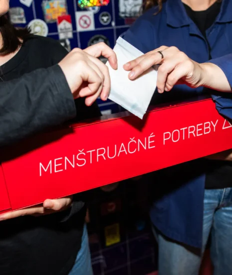 V menštruačnej chudobe sme pomohli už viac ako 4 700 dievčatám_69bafab40f654.webp