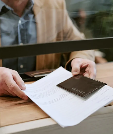 Klientske centrá sa plnia: Cestovné doklady na dovolenku_69d94d406a81b.webp