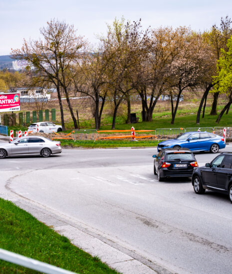 Kruhový objazd nahradí problematickú križovatku pri Crow aréne: Čo všetko sa zmení po Veľkej noci?_69ce57d0f11c4.jpeg