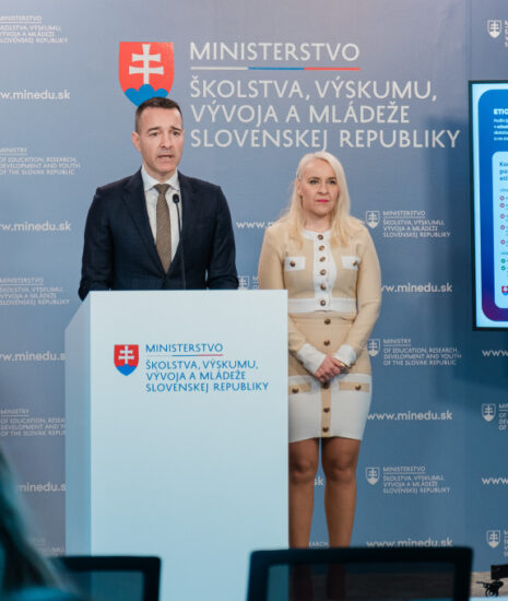 T. Drucker: Školy dostávajú návod, ako zvládať náročné situácie_69cd43bd5c4f9.jpeg