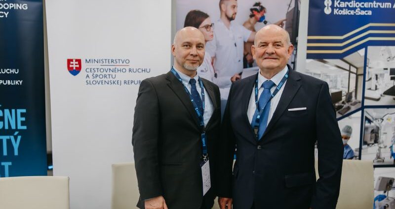 Lekári z Fakultnej nemocnice AGEL Košice-Šaca a Kardiocentra AGEL excelovali na medzinárodnom fóre športovej medicíny