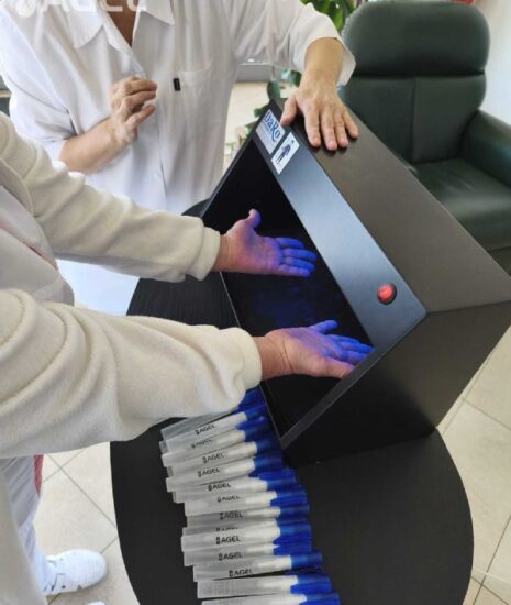 Pacienti aj zamestnanci si v AGEL Mammacentre sv. Agáty otestovali hygienu rúk