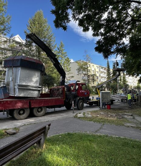 Mesto pokračuje v odstraňovaní nefunkčných novinových stánkov_6a4687bbaf539.jpeg