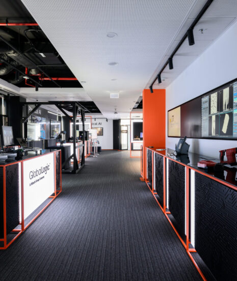 GlobalLogic otvára v Európe svoje prvé centrum pre fyzickú AI fot. www.storymakers.pl