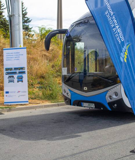 Trolejbusy po takmer 15 rokoch dostali adekvátnu náhradu. Do Košíc prichádza flotila 11 najmodernejších elektrobusov_6a98456cd1af7.jpeg